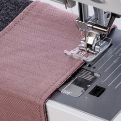 Machine à coudre PFAFF AMBITION 635 QUILT - Garantie 5 ans